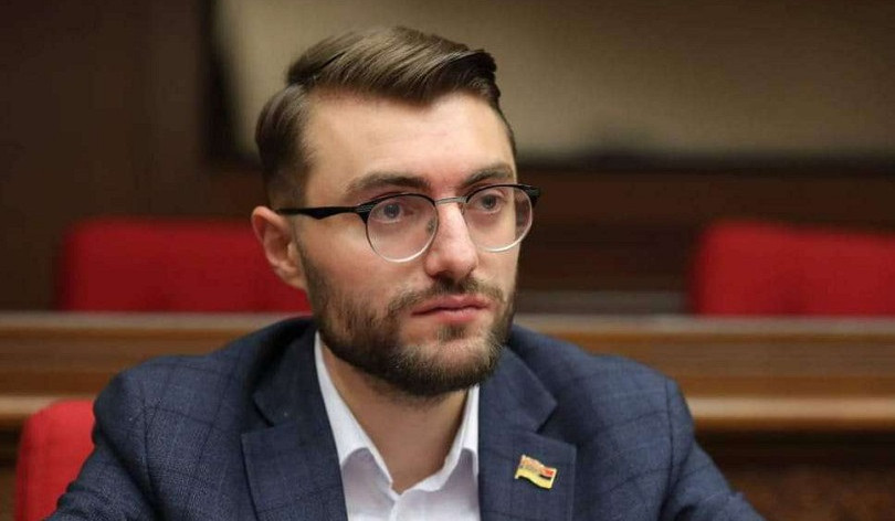 Արեն Մկրտչյանի` պատգամավորի լիազորությունները դադարեցվել են