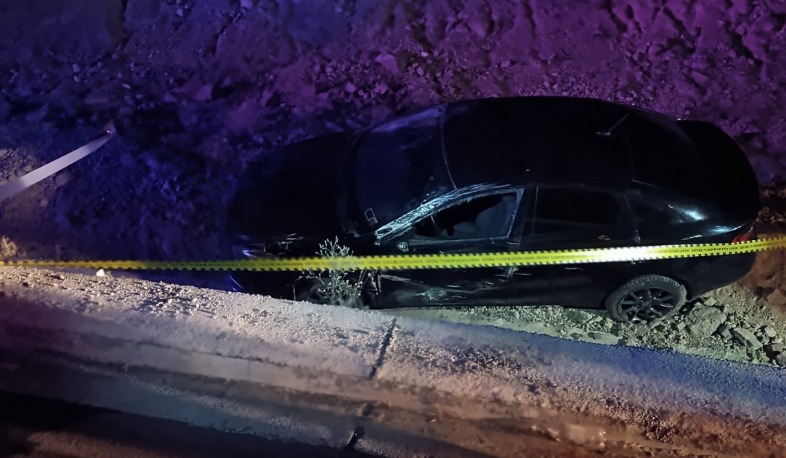 Երևան-Գյումրի ճանապարհին ավտոմեքենա է կողաշրջվել. տուժածները հոսպիտալացվել են