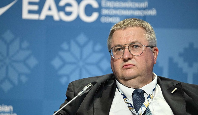 С осторожным оптимизмом мы смотрим на предварительно подписанное соглашение между Арменией и Азербайджаном: Оверчук