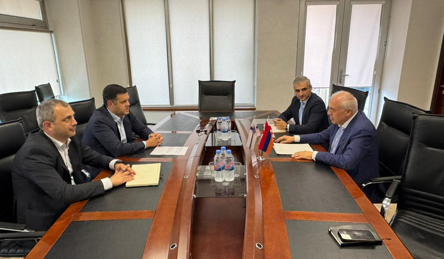 Դեսպան Սմբատյանն ու Թբիլիսիի փոխքաղաքապետը քննարկել են երկու մայրաքաղաքների միջև փոխգործակցության ընդլայնման հարցեր