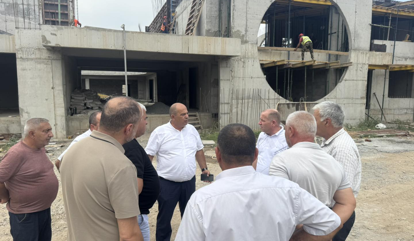 Տավուշի մարզպետն այսօր ծանոթացել է Բագրատաշենում կառուցվող նոր դպրոցի շինարարական աշխատանքների ընթացքին