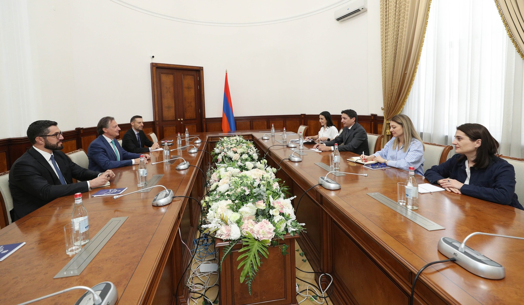 Վահե Հովհաննիսյանը և Իտալիայի դեսպանը քննարկել են համագործակցության ընդլայնման հնարավոր ուղղությունները