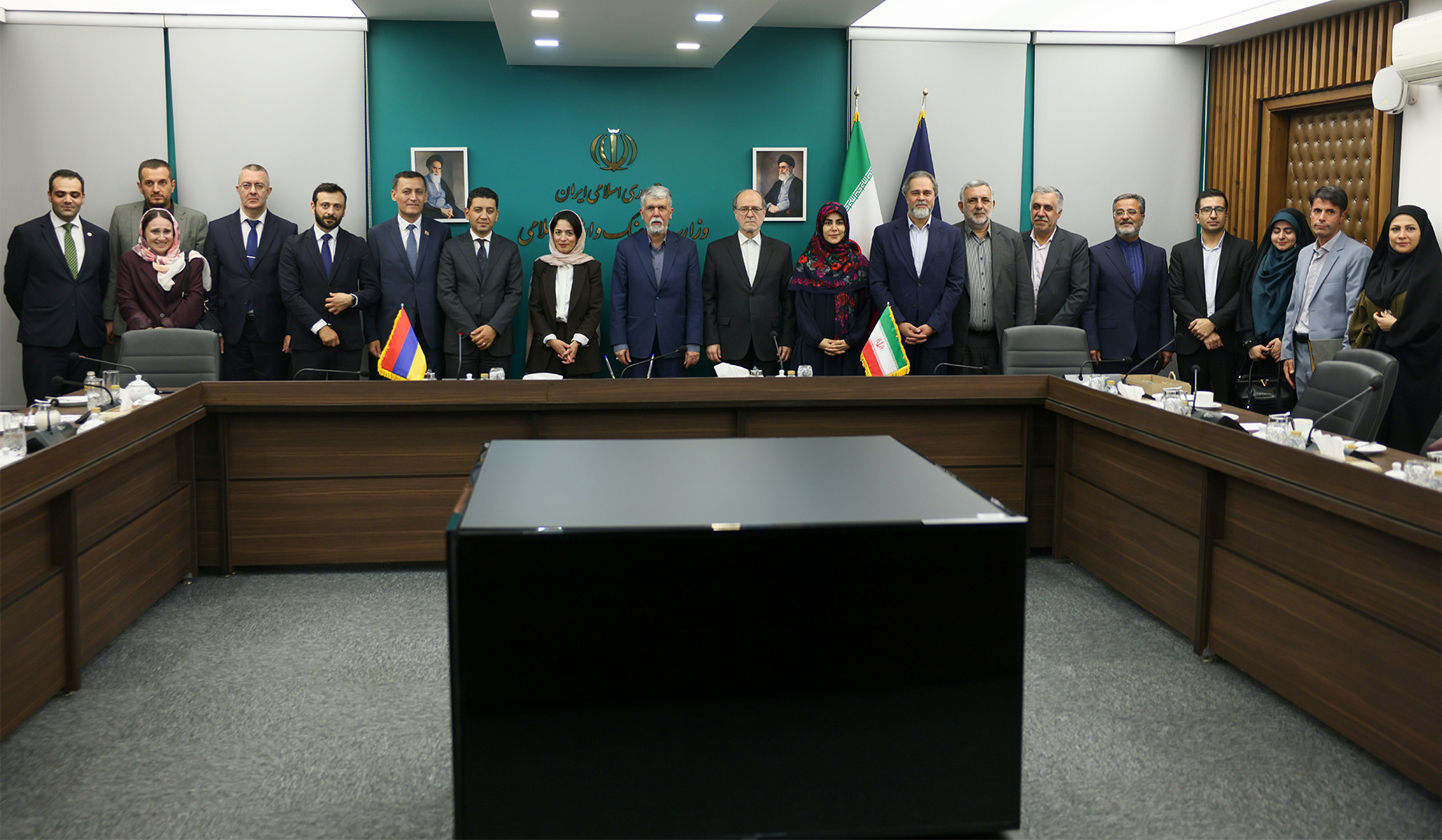 Обсуждались вопросы, касающиеся углубления культурного сотрудничества между Арменией и Ираном