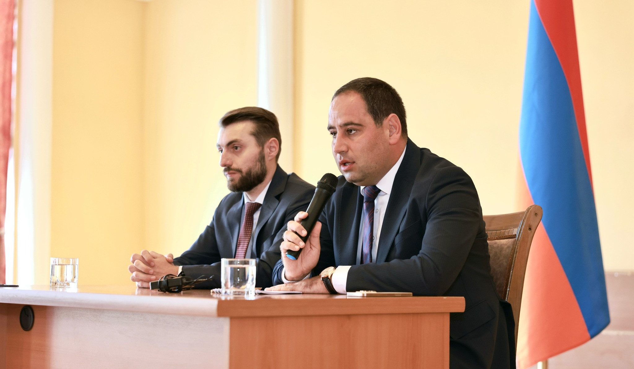 ՏԿԵ նախարարը Լոռու մարզպետի աշխատակազմին է ներկայացրել նորանշանակ մարզպետին