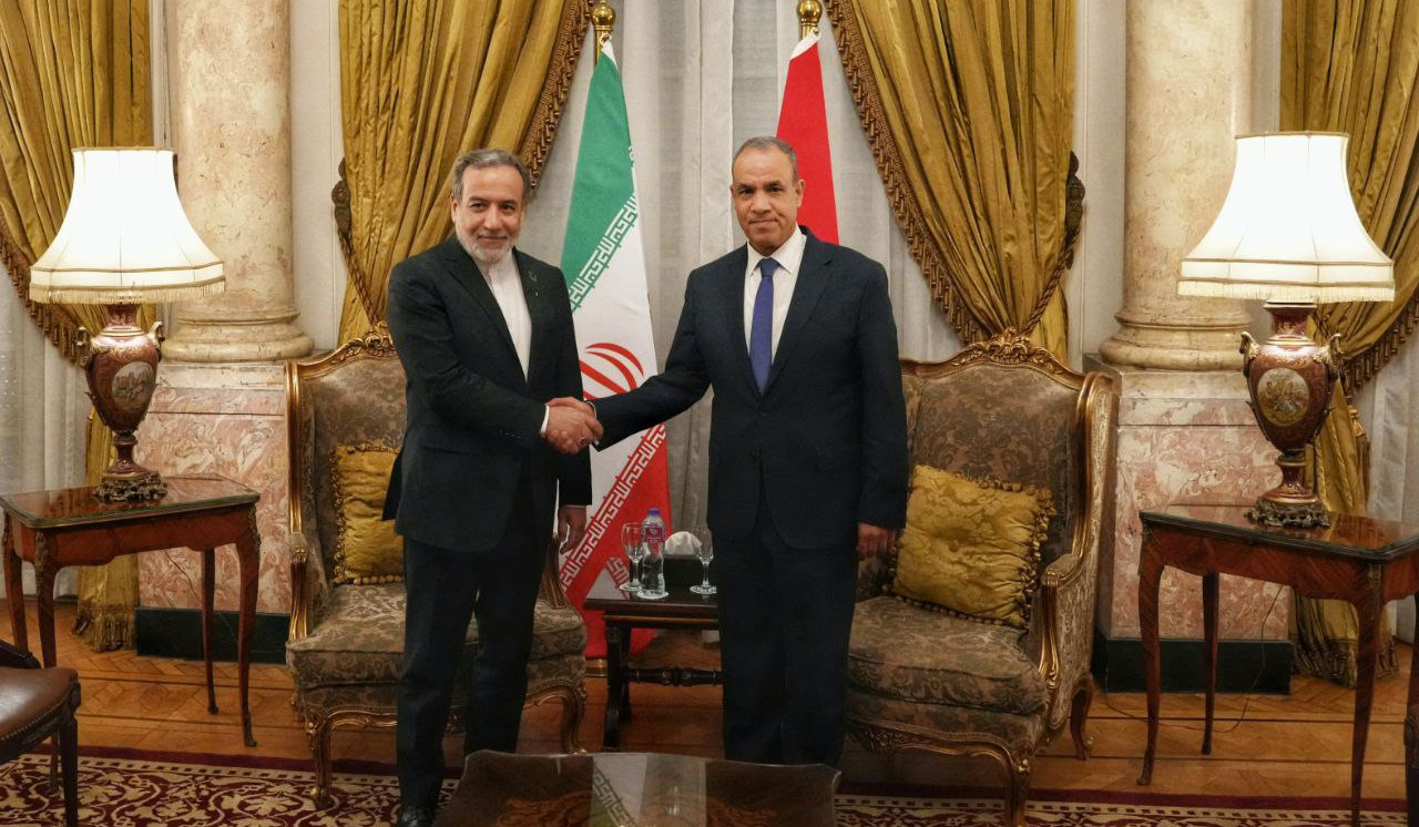 Araghchi meets his Egyptian counterpart in Cairo