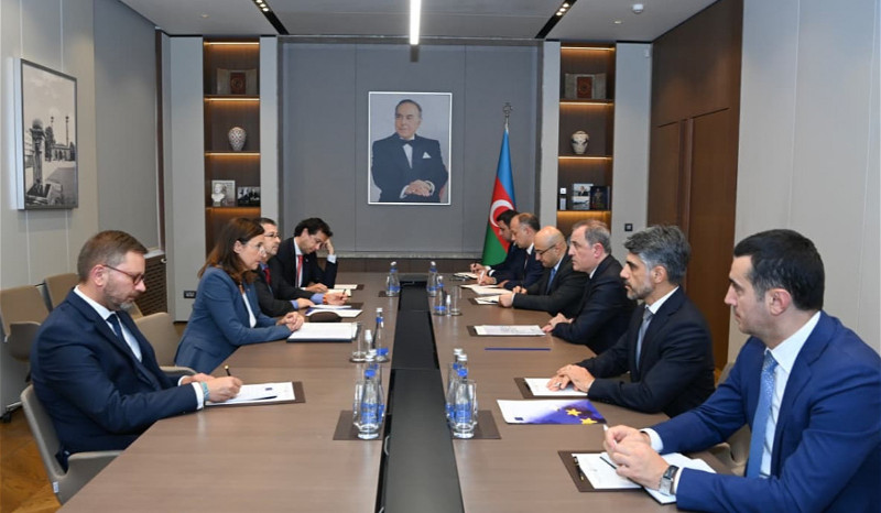 Բայրամովն ու ԵՄ նոր դեսպանը քննարկել են Հայաստանի և Ադրբեջանի ղեկավարների վաշինգտոնյան պայմանավորվածությունները