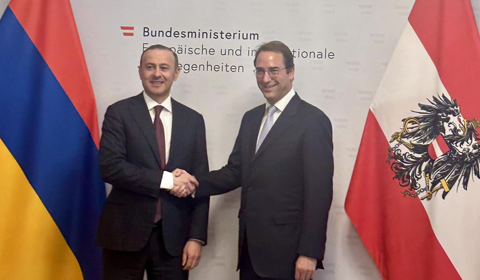 Արմեն Գրիգորյանն ու Ավստրիայի ԱԳՆ գլխավոր քարտուղարն անդրադարձել են տարածաշրջանային կապուղիների ապաշրջափակմանը