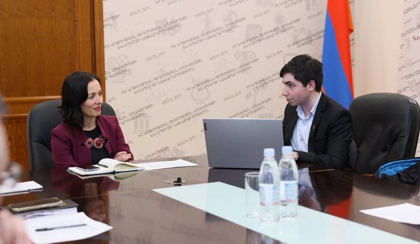 Ժաննա Անդրեասյանն այսօր հերթական հանդիպումն է ունեցել աշակերտների և ուսանողների հետ