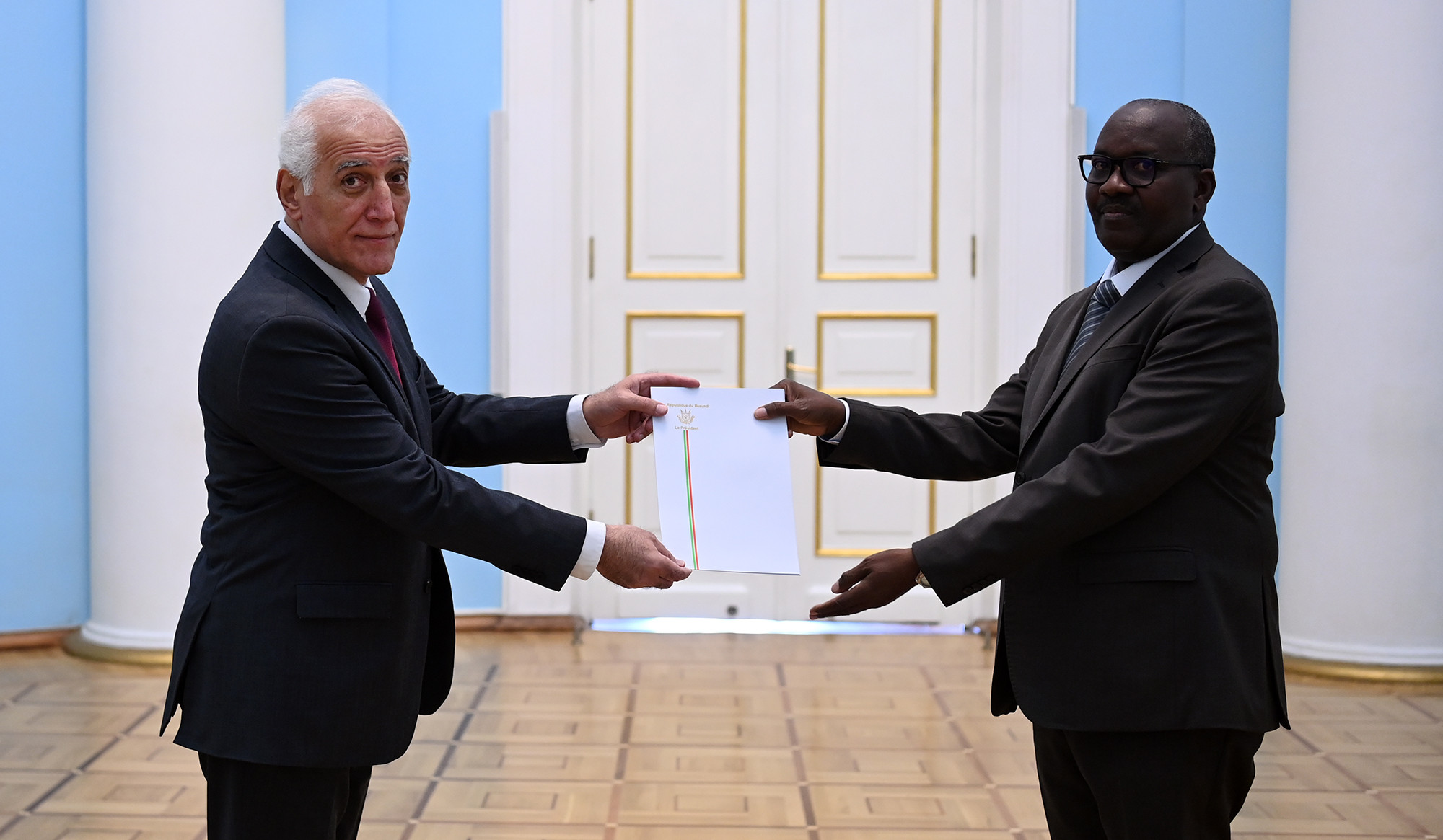 Վահագն Խաչատուրյանին իր հավատարմագրերն է հանձնել Հայաստանում Բուրունդիի նորանշանակ դեսպանը