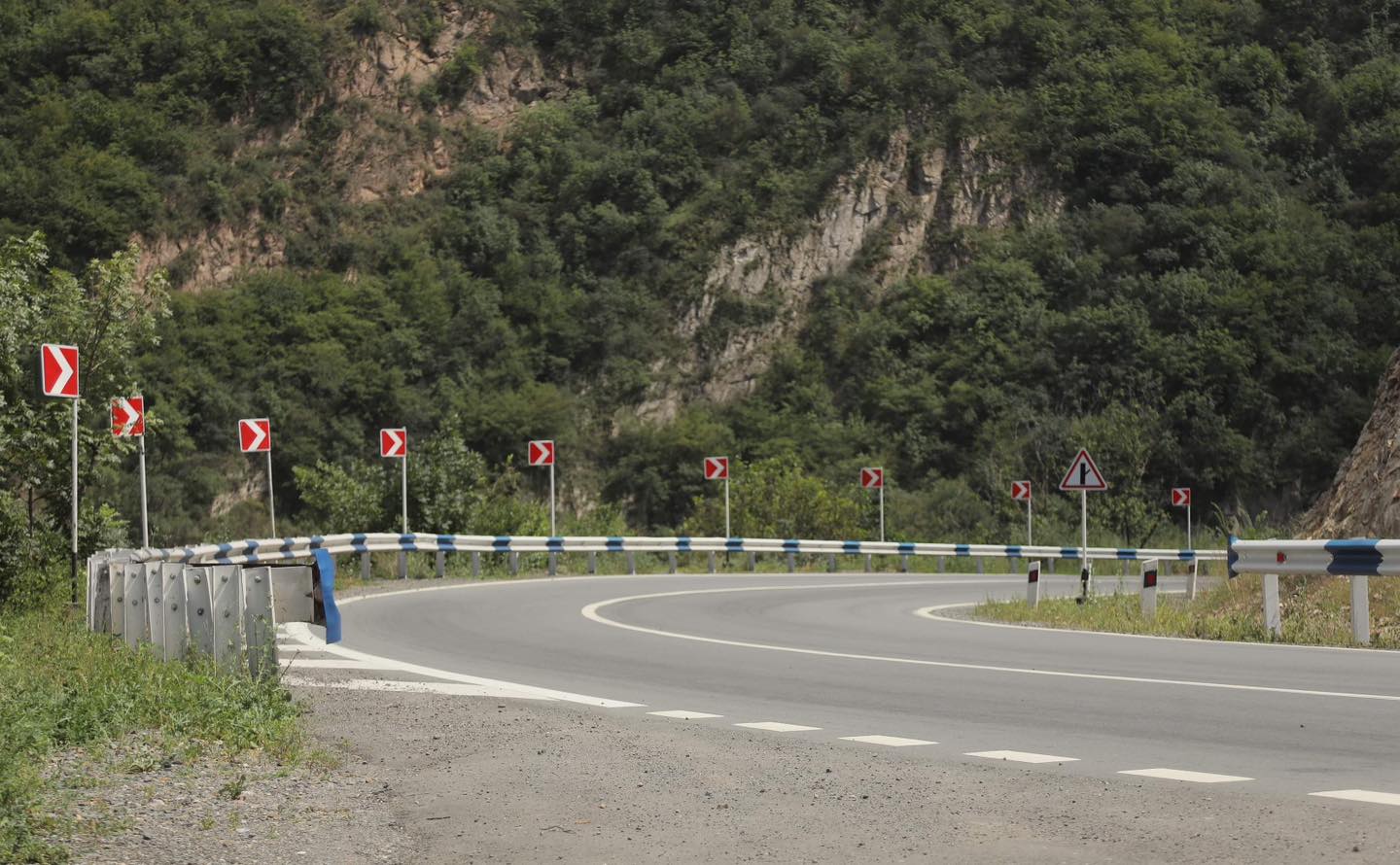 ՀՀ տարածքում ավտոճանապարհները հիմնականում անցանելի են