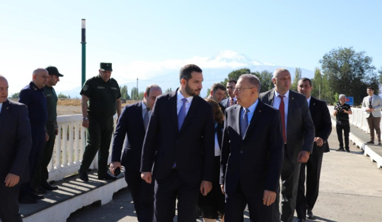 Сердар Кылыч прибыл в Армению