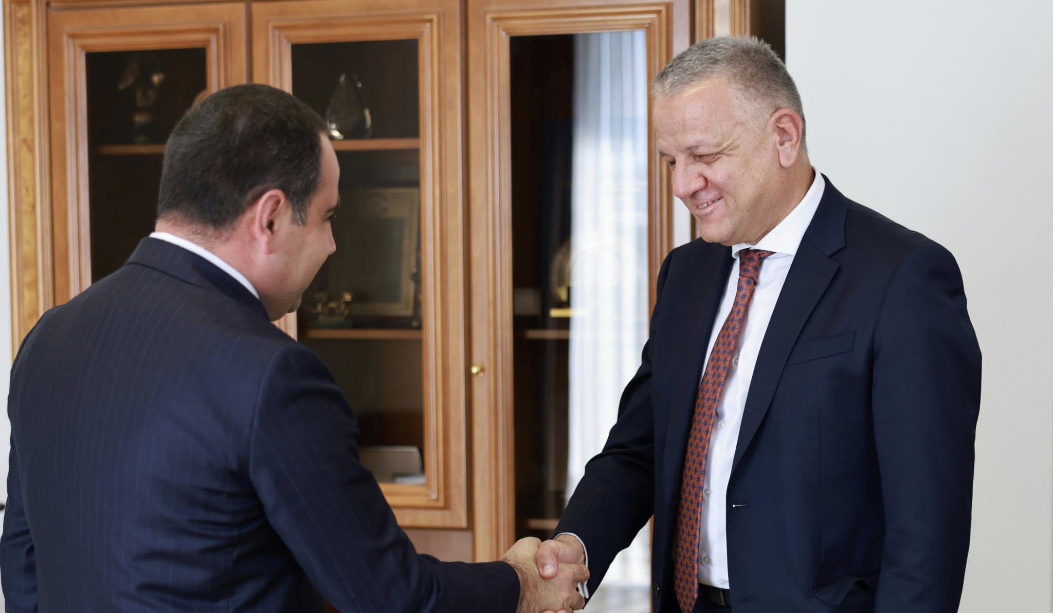 ՏԿԵ նախարարն ու ԵՄ դեսպանն անդրադարձել են ավիացիոն, էներգետիկ և հանքարդյունաբերության ոլորտներում համատեղ ծրագրերին