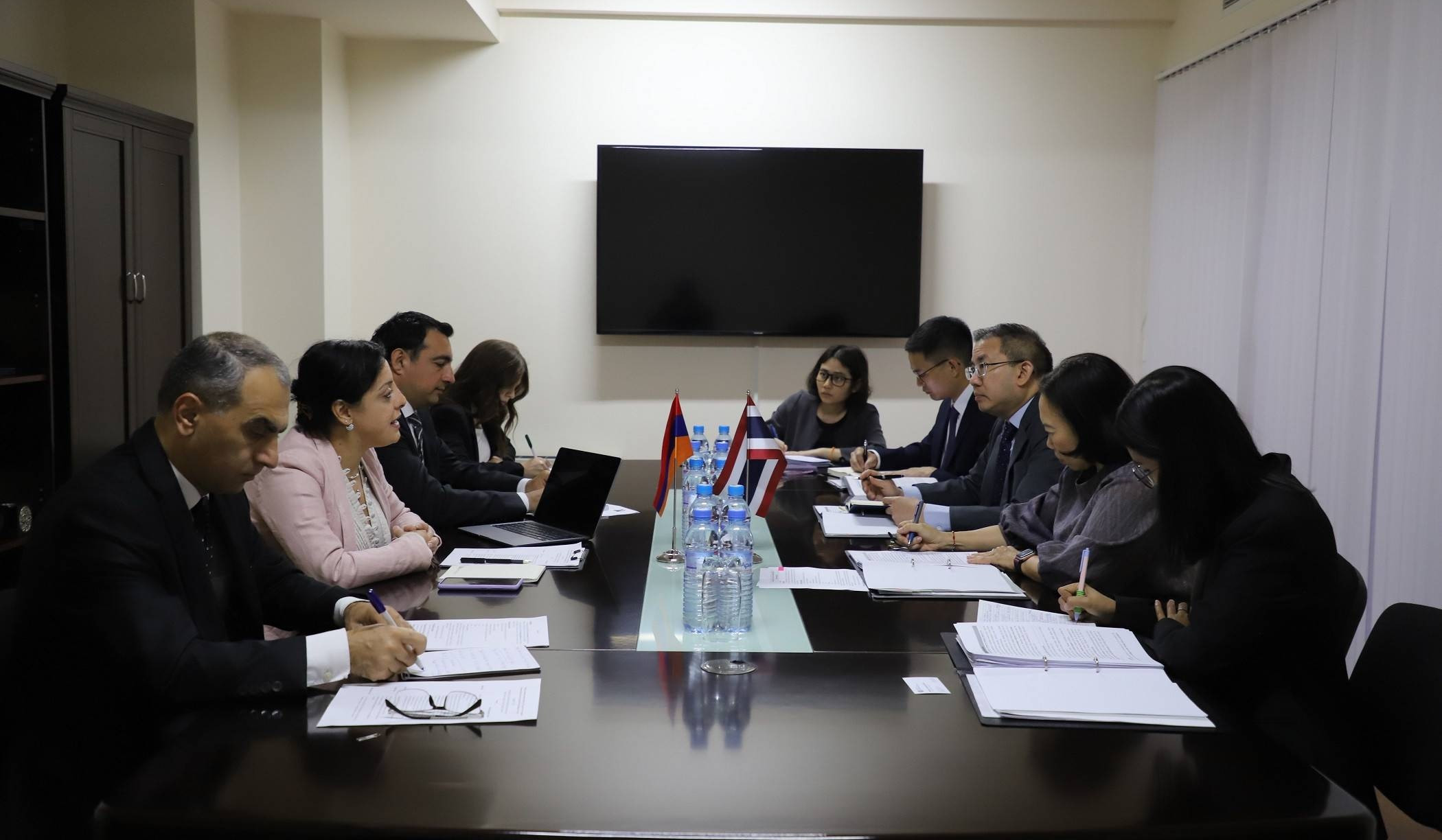Political Consultations between the Ministries of Foreign Affairs of the Republic of Armenia and the Kingdom of Thailand