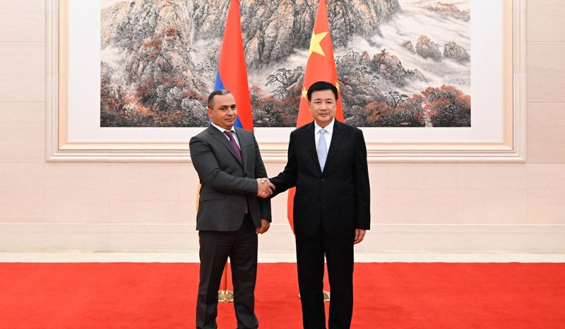 Չինական կողմը պատրաստ է հայկական կողմի հետ իրականացնել կարևոր համաձայնագրերը. Վան Սյաոհոնը՝ ՔԿ նախագահին