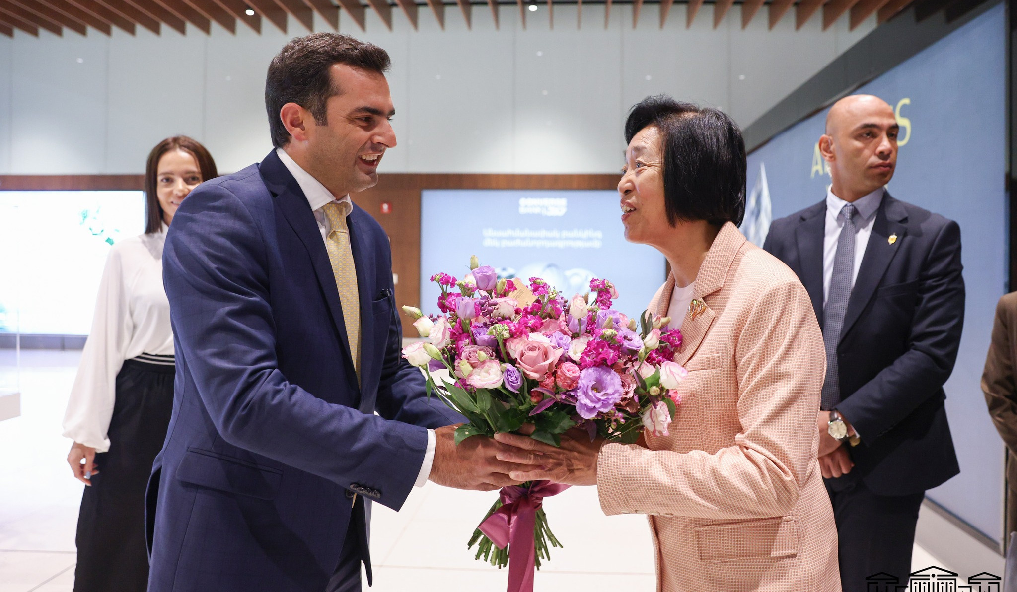 Արշակյանը Սու Հույի հետ քննարկել է «Ինժեներական քաղաք» և «Ակադեմիական քաղաք» նախագծերում համագործակցության հնարավորությունը