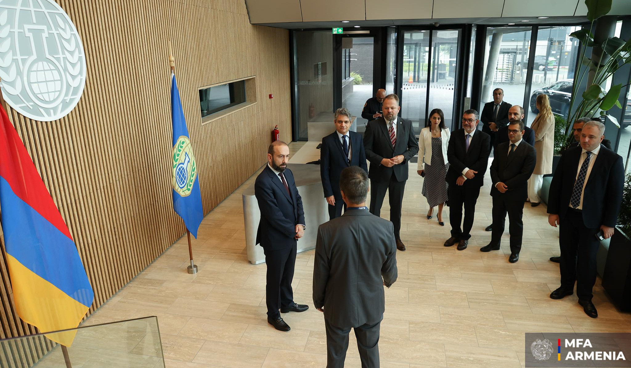 Արարատ Միրզոյանն այցելել է ՔԶԱԿ քիմիայի և տեխնոլոգիաների կենտրոն