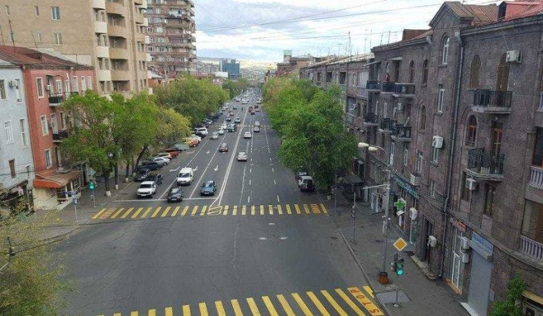 Երթևեկության կազմակերպման փոփոխություն՝  Պարոնյան – Լեոյի փողոցների խաչմերուկում