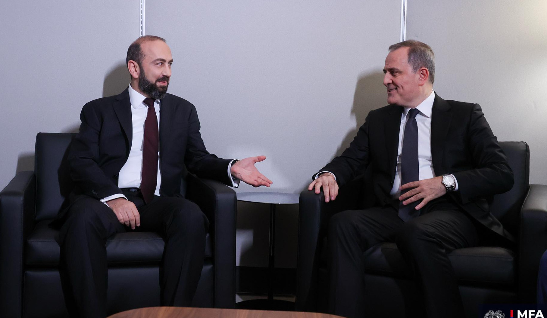 Ararat Mirzoyan və Ceyhun Bayramov BMT Baş Assambleyasının sessiyası çərçivəsində görüşüblər
