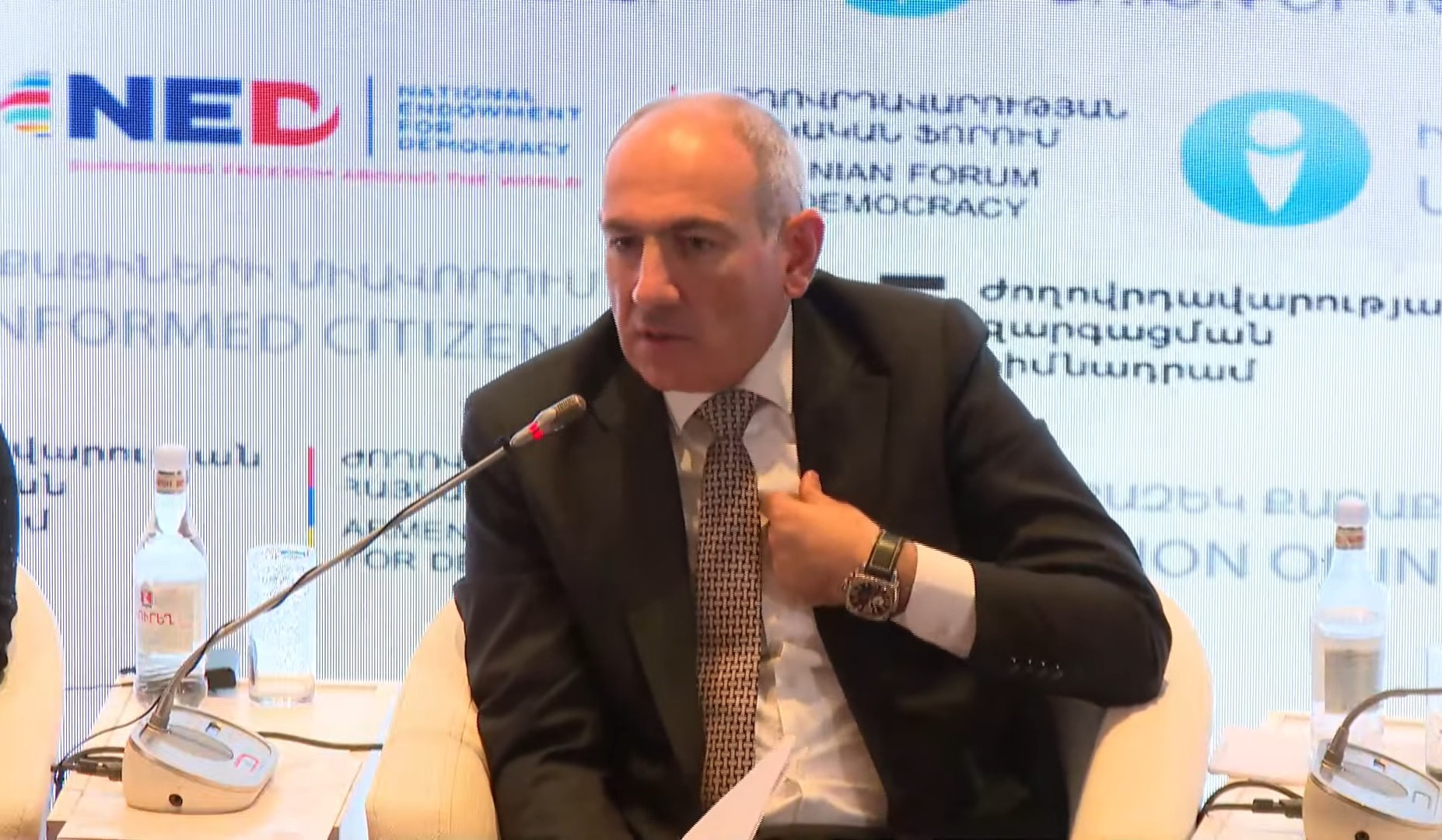 Vəzifəmiz bütün sahələrdə Aİ standartlarına nail olmaqdır: Paşinyan Aİ-yə üzvlük prosesinin başlanılmasına toxunub