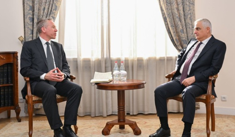 Մհեր Գրիգորյանն ու Ալեքսանդր Թիմանը քննարկել են ԱՄՀ 3-ամյա Պահուստային ծրագրում ընդգրկված միջոցառումների ընթացքը