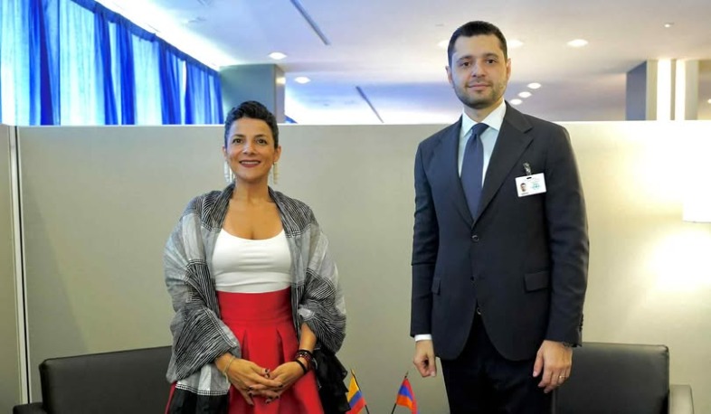 Համբարձում Մաթևոսյանն առանձնազրույց է ունեցել Կոլումբիայի COP16 նախագահի հետ