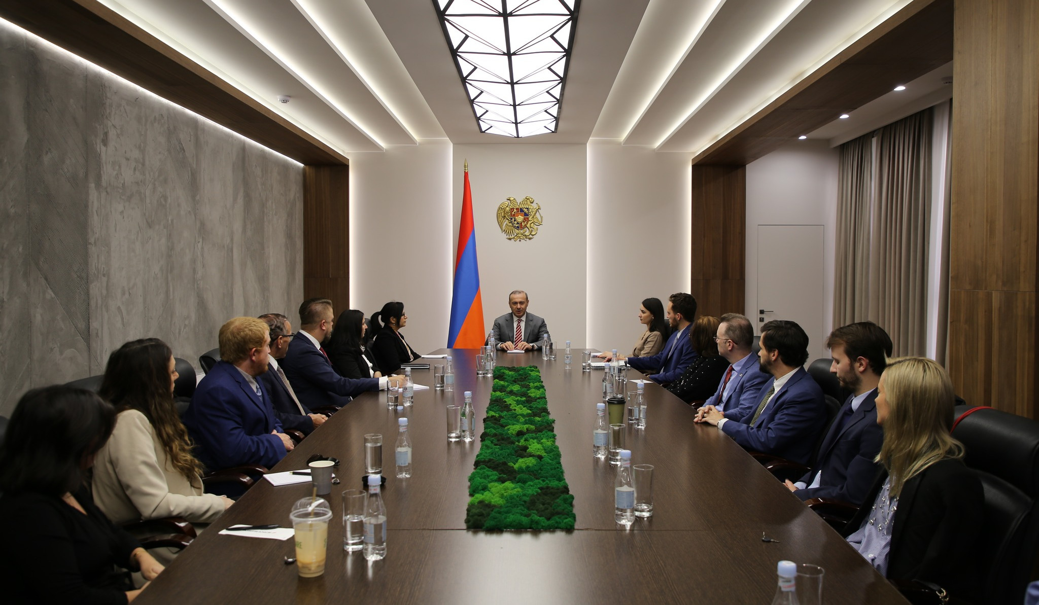 Armen Qriqoryan Vaşinqtonda əldə olunmuş razılaşmaları “Save Armenia” nümayəndə heyətinə təqdim edib