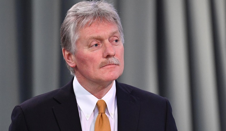 Песков заявил, что Киев предлагал неприемлемые страны для встречи Путина и Зеленского