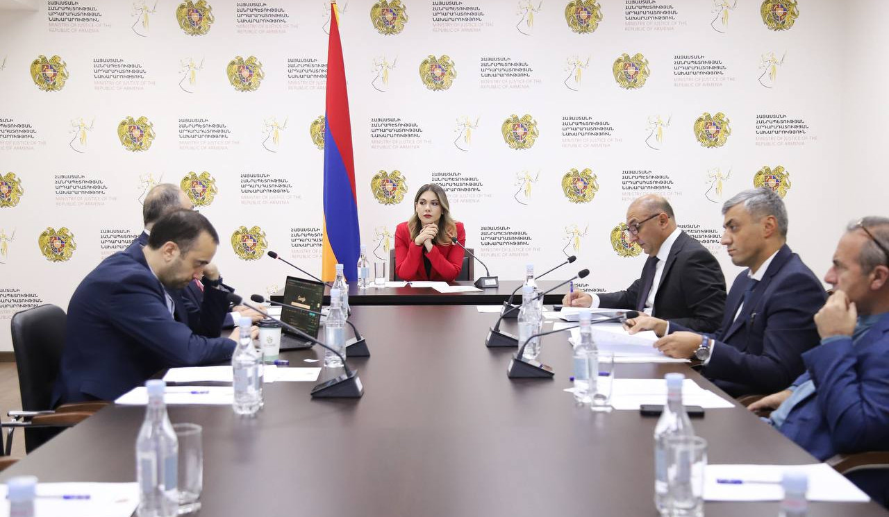 Սահմանադրական բարեփոխումների խորհրդի հերթական նիստի օրակարգում քննարկվել է 4 հարց