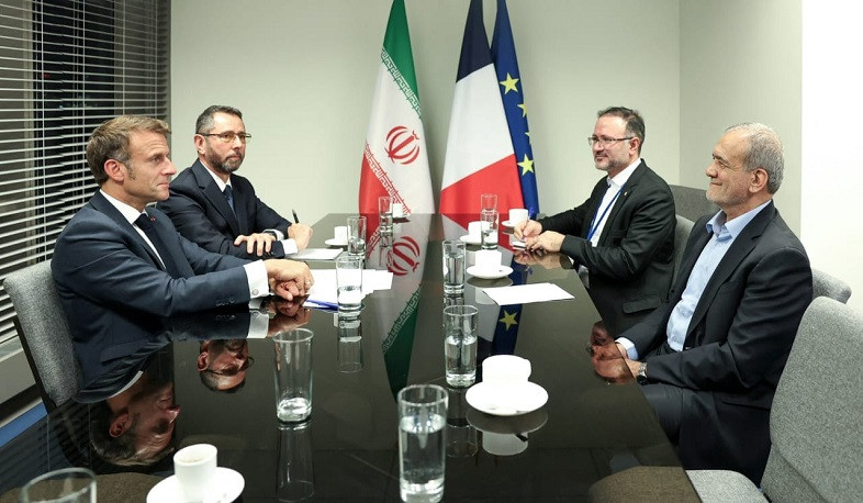 France's Macron meets with Iranian counterpart President Pezeshkian