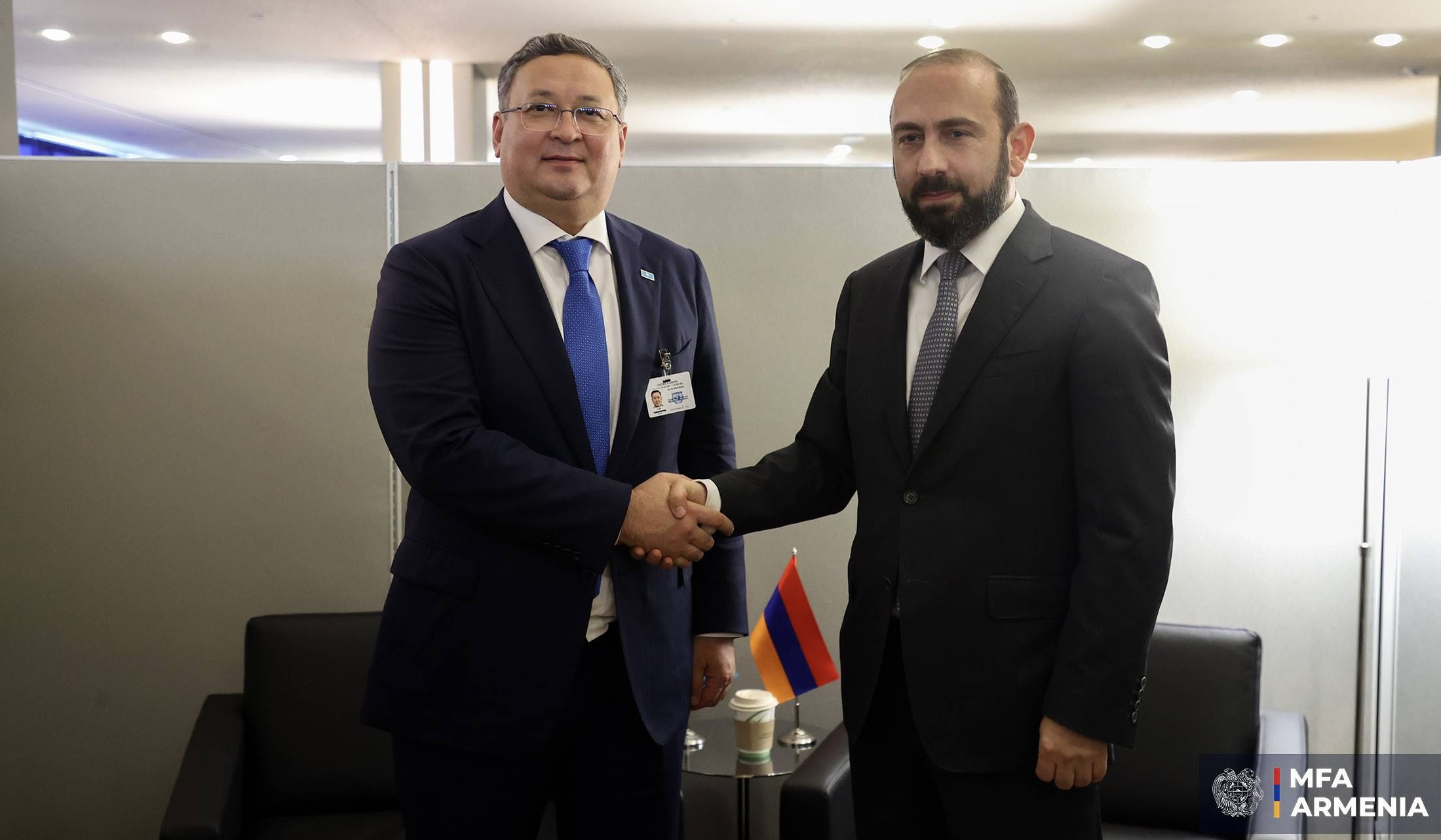 Հայաստանի և Ղազախստանի ԱԳ նախարարները մտքեր են փոխանակել «Խաղաղության խաչմերուկ» նախագծի կյանքի կոչման աշխատանքների շուրջ