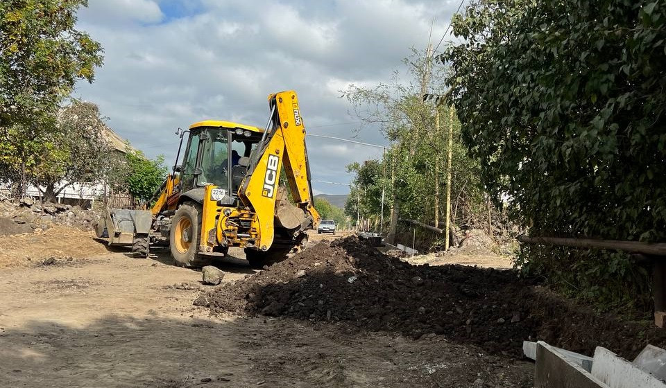 Պետբյուջեի միջոցներով հիմնանորոգվում է Միխայլովկա բնակավայրով անցնող ճանապարհը