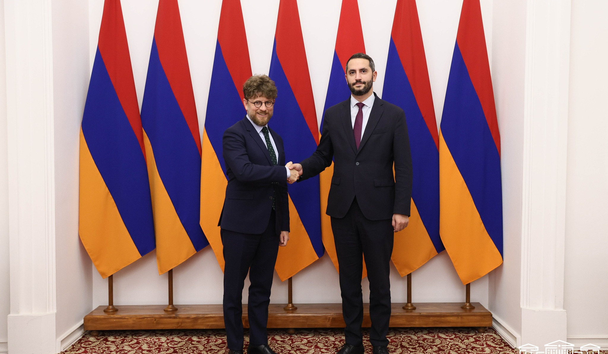 Parliament Deputy Speaker and French Ambassador discuss regional developments