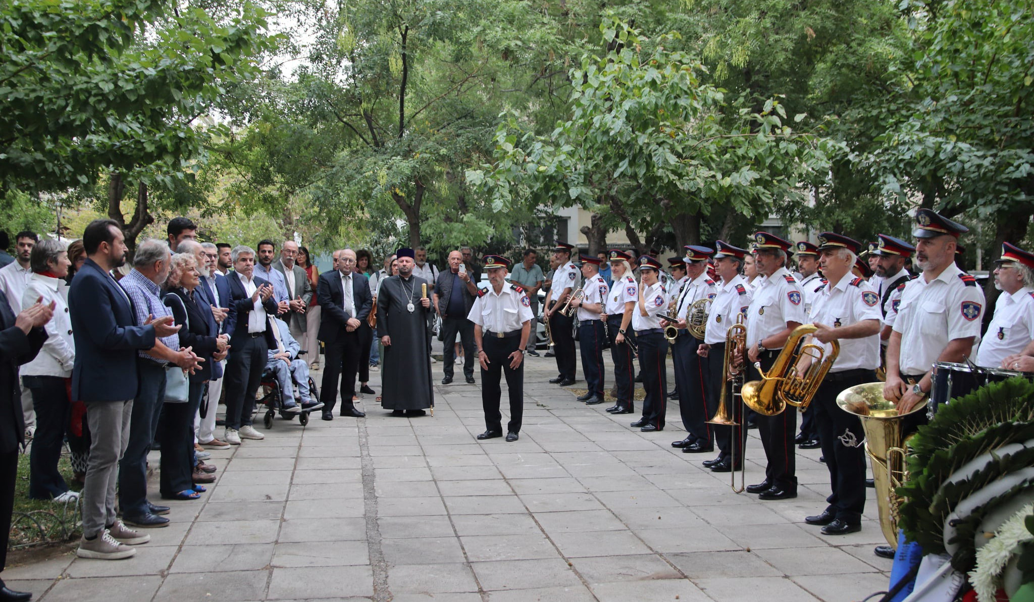 Դեսպան Մկրտչյանը մասնակցել է Աթենքի Դուրղուտի թաղամասում նացիստական բռնությունների զոհ դարձածների հիշատակի ոգեկոչման արարողությանը