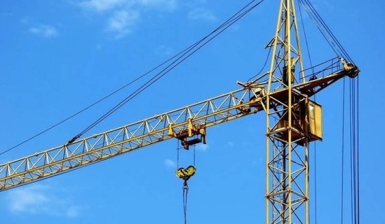 Աշխատանքներ իրականացնելիս ավտոկռունկը շրջվել է. վարորդը մահացել է