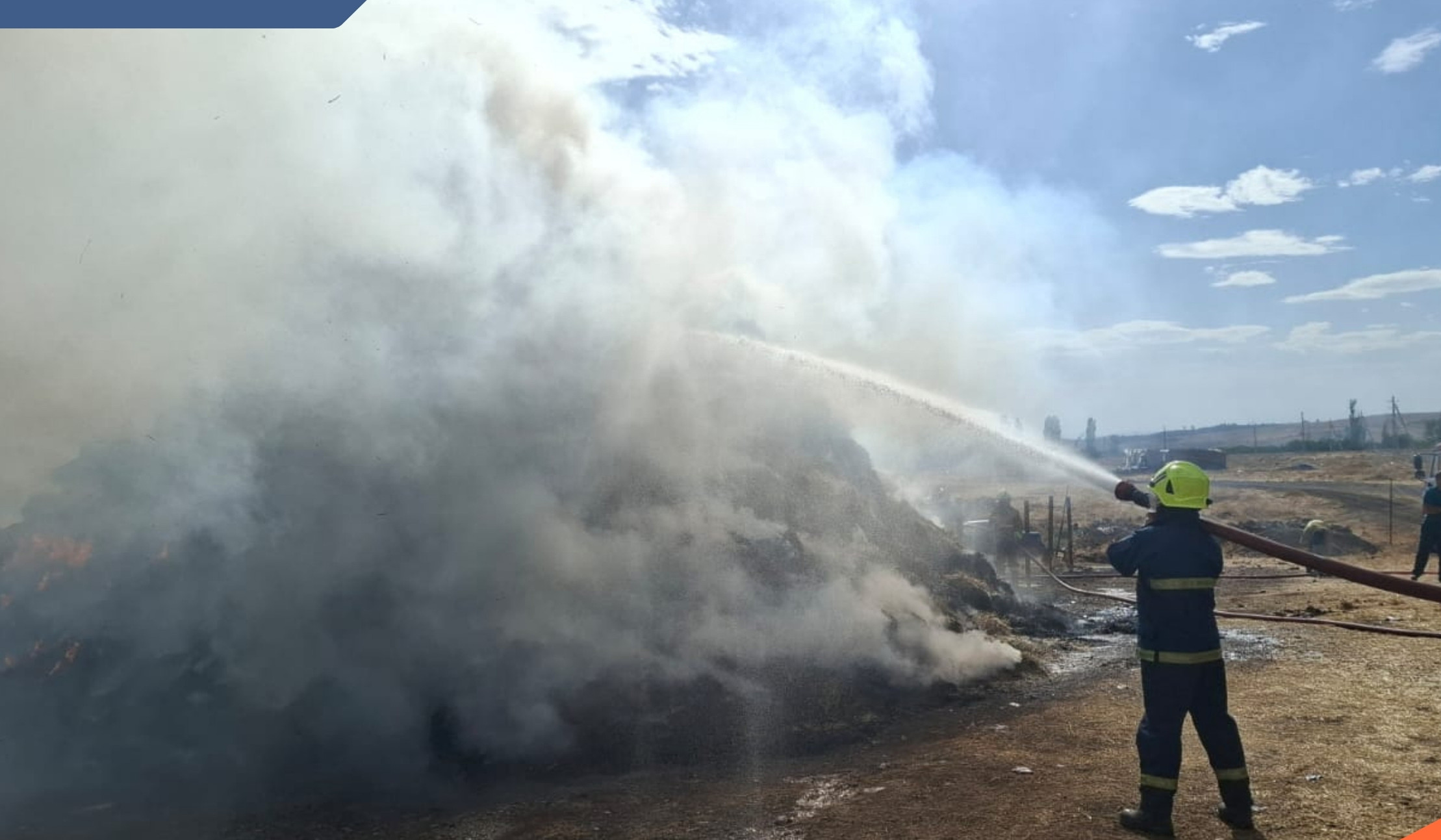 Եղվարդում մոտ 2300 հակ անասնակեր է այրվել