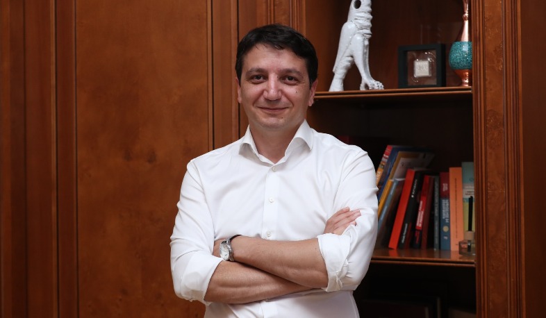 ԱԺ ամբիոնից նախկին վարչապետներից մեկը հերթական անգամ փորձել է մոլորեցնել հանրությանը՝ ներկայացնելով իրականությանը չհամապատասխանող պնդումներ. Հովհաննիսյան