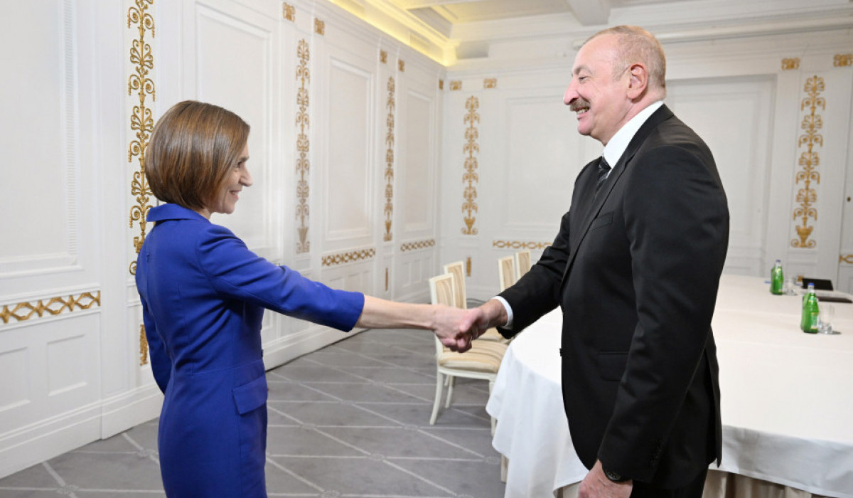 Sandu congratulates Aliyev on achievements in Washington regarding Armenia-Azerbaijan peace agenda