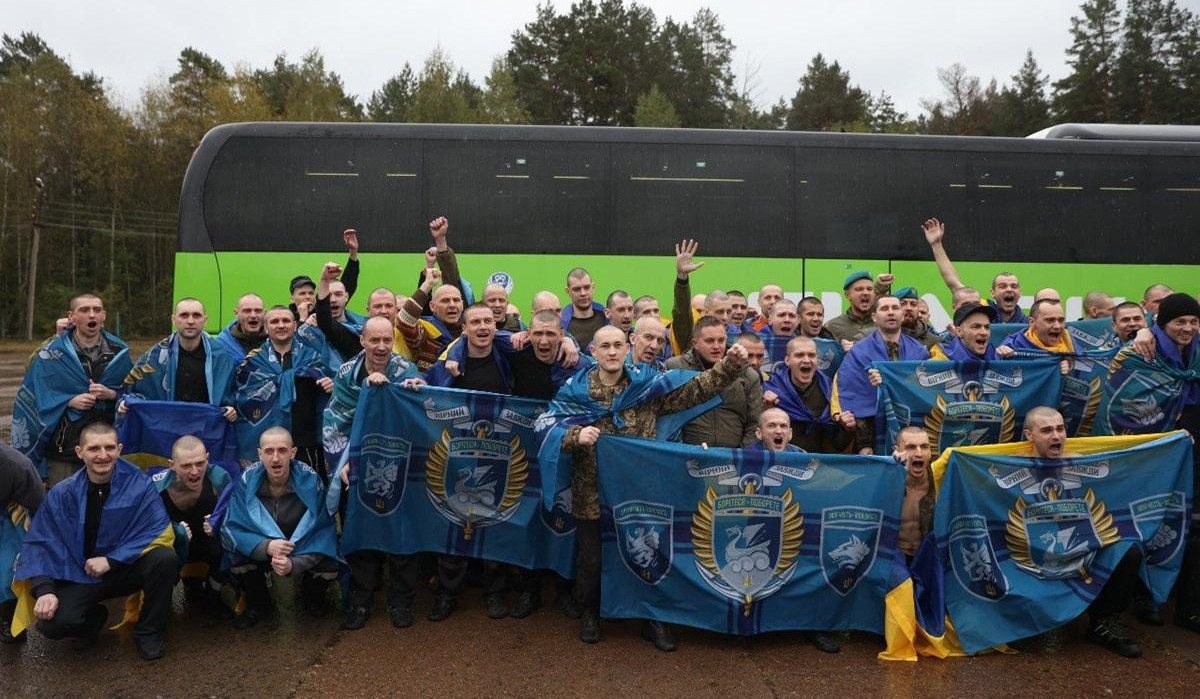 Russia and Ukraine swap 185 prisoners of war each, Moscow says