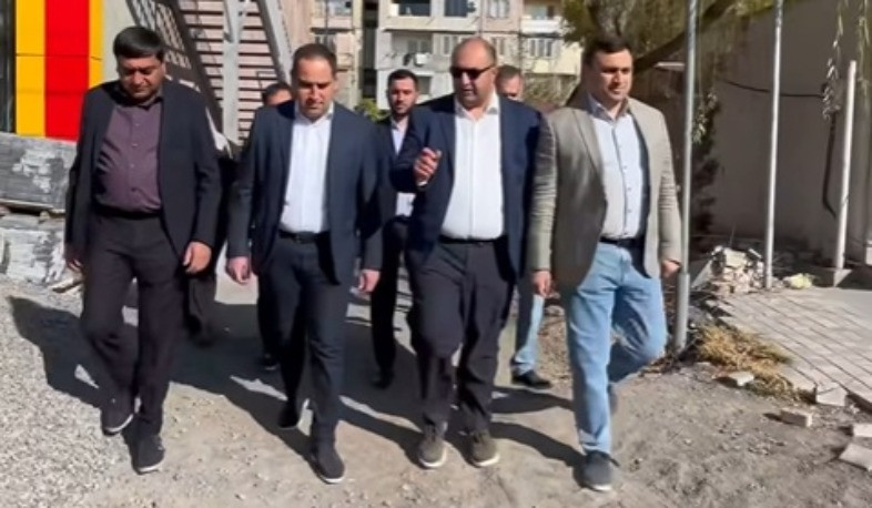 ՏԿԵ նախարարն այցելել է սուբվենցիոն ծրագրով հիմնանորոգվող՝ Էջմիածնի թիվ 6 մանկապարտեզ
