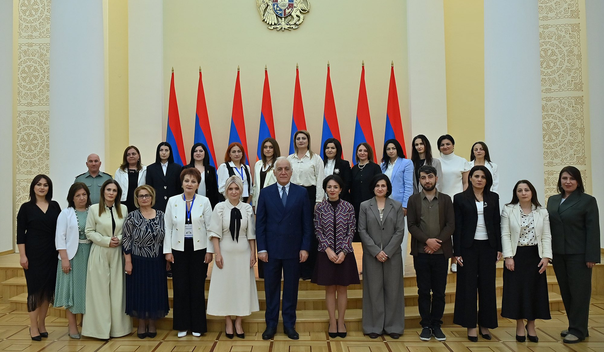 Վահագն Խաչատուրյանը հյուրընկալել է «Տարվա լավագույնները» մրցույթի 12 անվանակարգերում հաղթող ճանաչված ուսուցիչներին