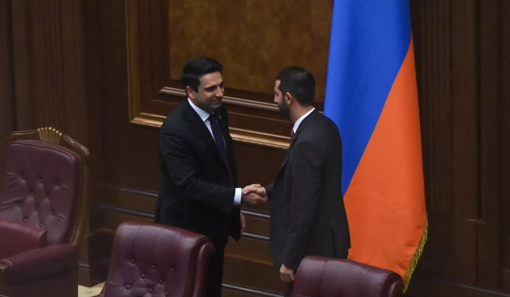 Ալեն Սիմոնյանը մեկնում է արձակուրդ. ԱԺ նախագահի պարտականությունները կկատարի Ռուբեն Ռուբինյանը