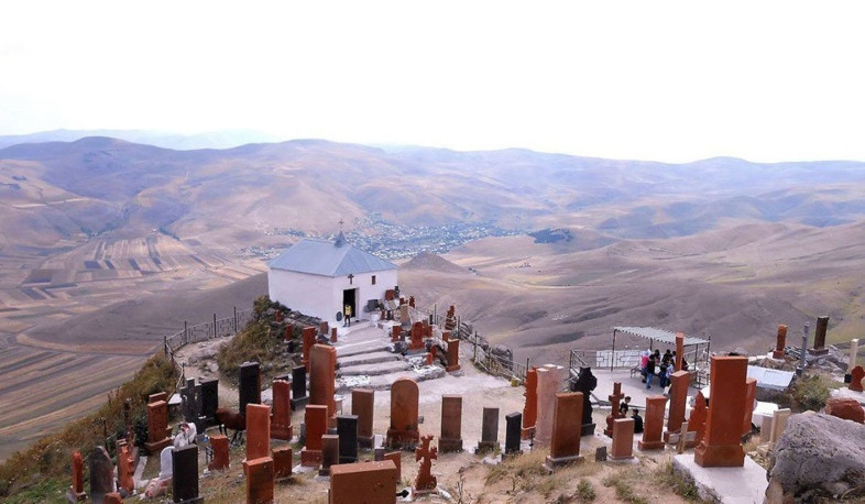 Փրկարարները օգնության են հասել ոտքը վնասած քաղաքացուն՝ մոտ 2 կմ իջեցնելով սարալանջից