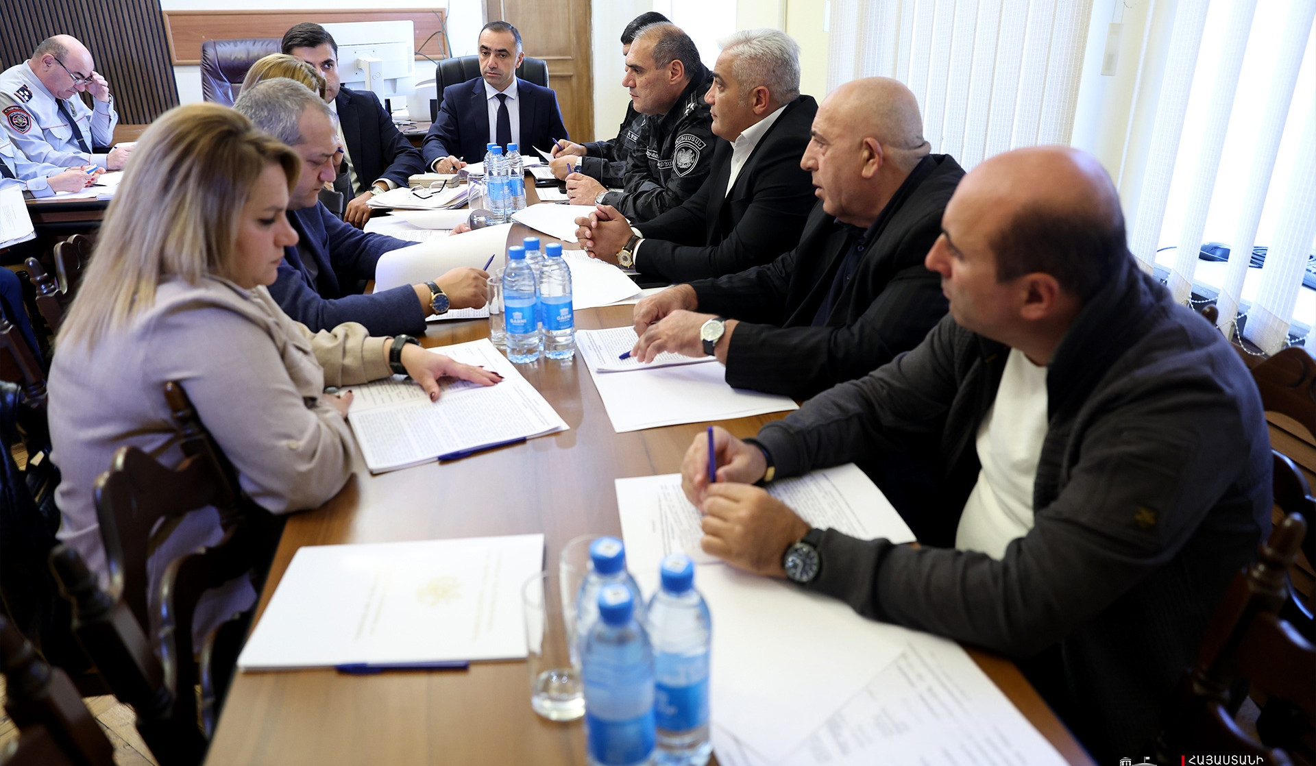 Որոշվել է 4 ծառայողի նկատմամբ կիրառել «Ոստիկանությունից ազատում» կարգապահական տույժը