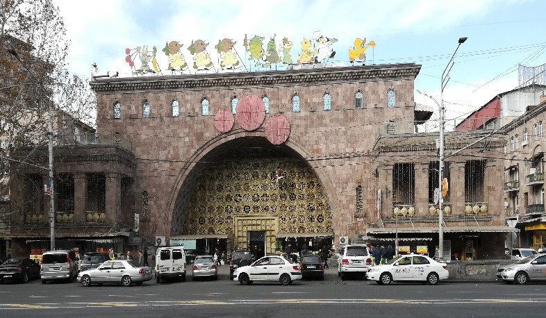 Երթևեկության կազմակերպման փոփոխություն` Պարոնյան փողոցի փակուղում