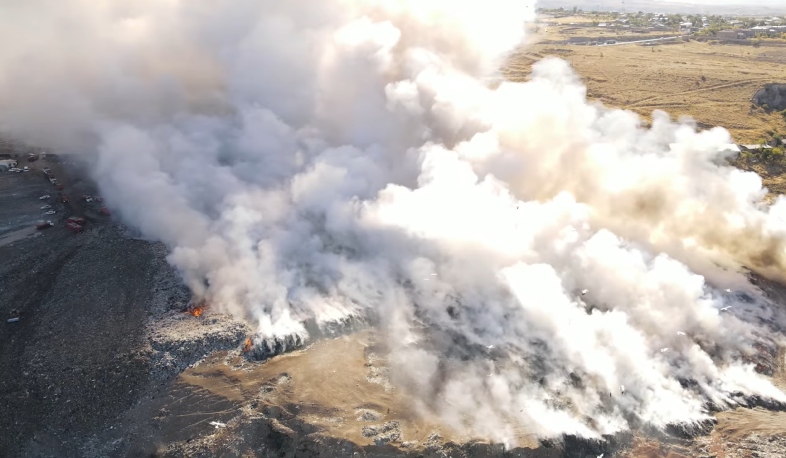 Օրվա ընթացքում օգտագործվել է շուրջ 374 տոննա ջուր, իրականացվել է շուրջ 300 երթ հողալցում․ Փրկարար ծառայությունը նոր մանրամասներ է հայտնում