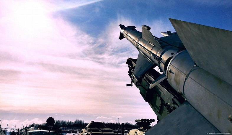 США могут отправить на Украину ракеты большой дальности, если Россия не прекратит войну: Трамп