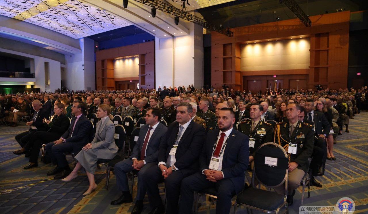 Papikyan participated in the opening ceremony of the AUSA Exposition in Washington