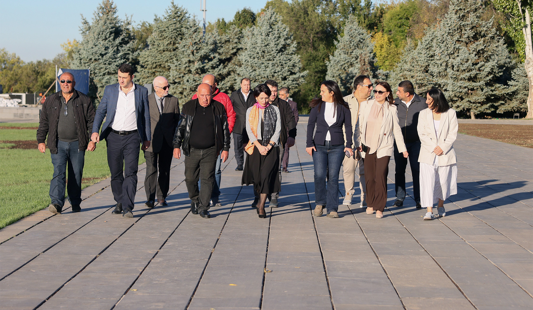 Ժաննա Անդրեասյանը հերթական այցն է կատարել Հայոց ցեղասպանության հուշահամալիր