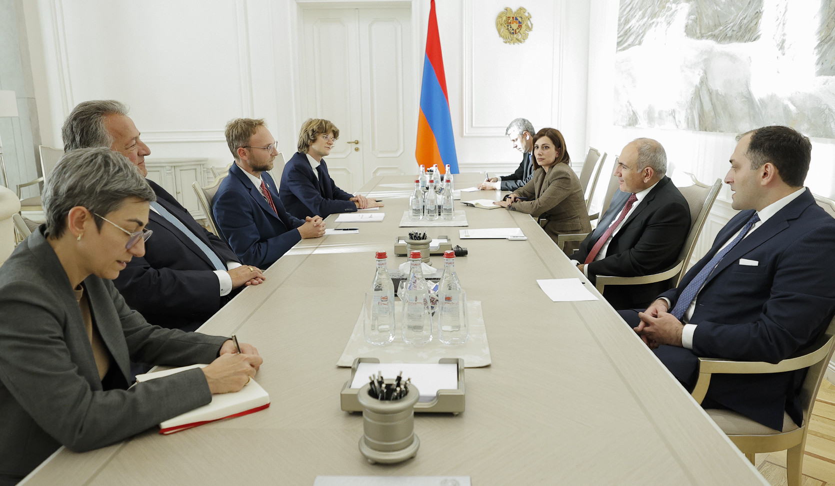 Վարչապետ Փաշինյանն ընդունել է Ժան–Շառլ Սամուելյանին և Նուբար Աֆեյանին