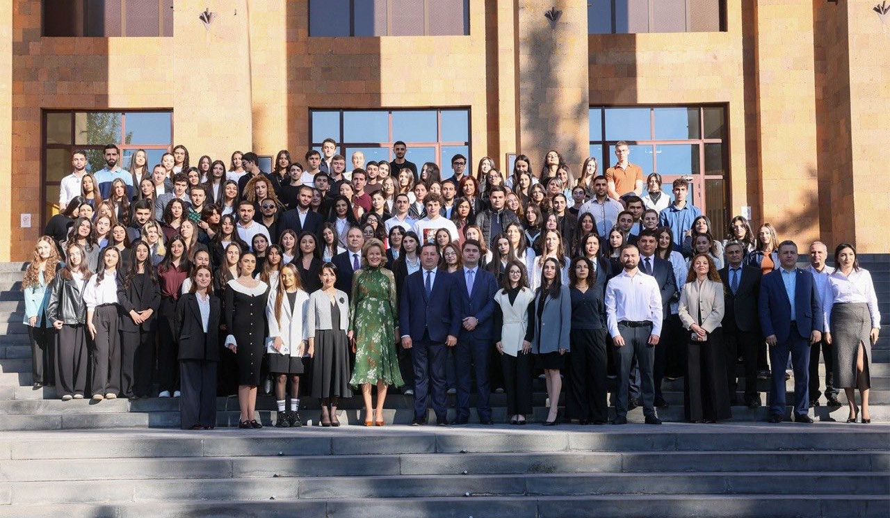 Կրթությունը դառնում է միլիարդավոր մարդկանց ավելի լավ ապագայի բանալին. Բելգիայի թագուհին՝ ԵՊՀ-ում